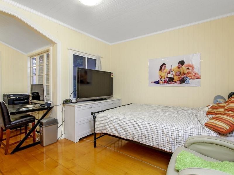 18 Locke Street, New Farm QLD 4005