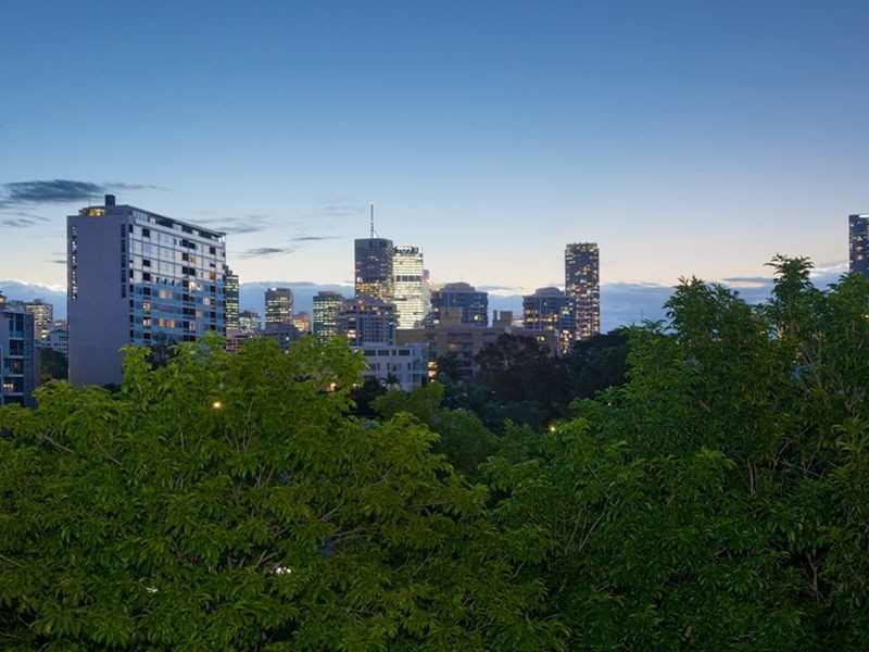 15/128 Oxlade Drive, New Farm QLD 4005