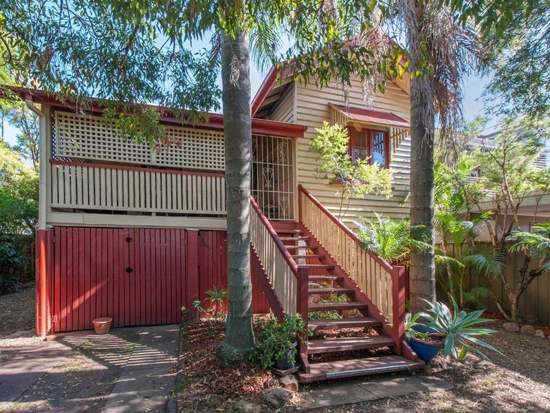 34 Nudgee Road, Hamilton QLD 4007