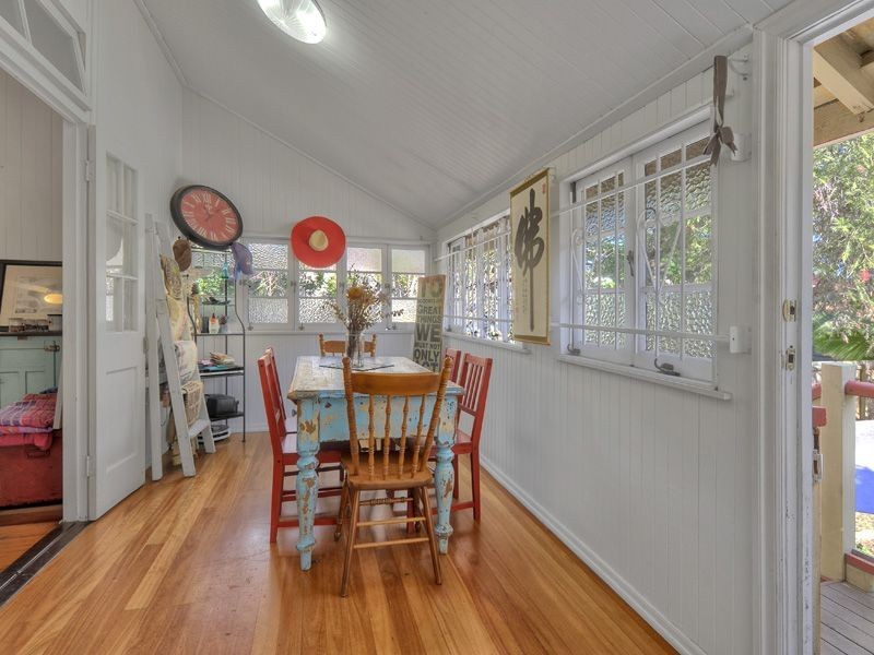 34 Nudgee Road, Hamilton QLD 4007