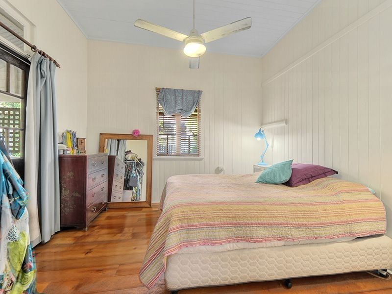34 Nudgee Road, Hamilton QLD 4007