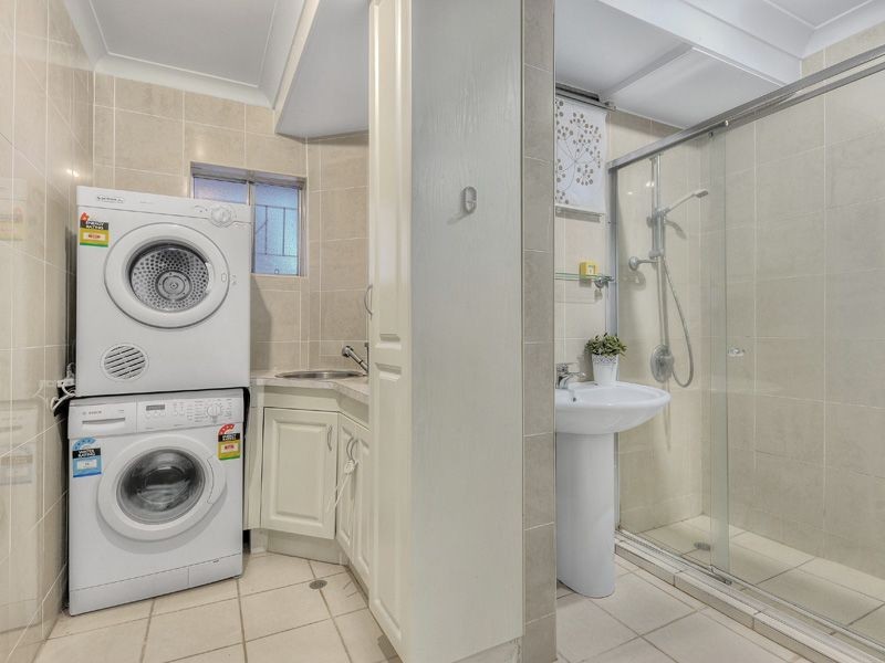 4/95 Oxlade Drive, New Farm QLD 4005