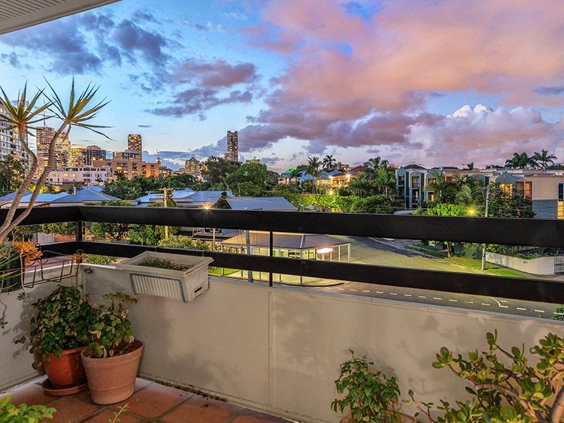 7/136 Oxlade Drive, New Farm QLD 4005