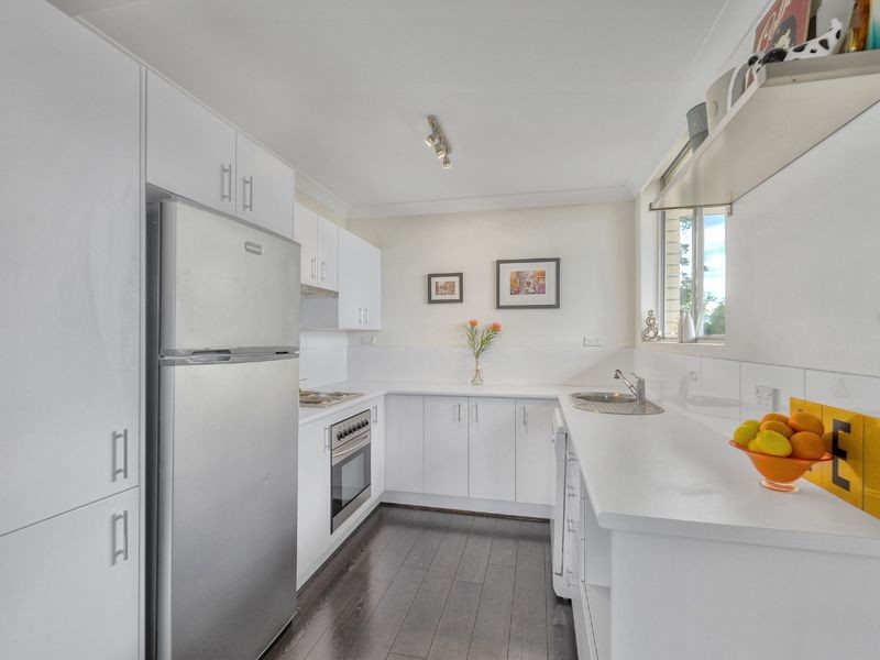 4/34 Dutton Street, Hawthorne QLD 4171