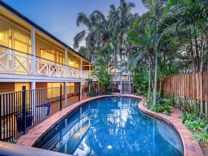 74 Adelaide Street, Clayfield QLD 4011