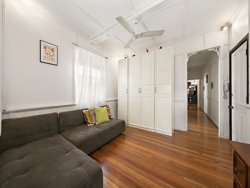 2/147 Merthyr Road, New Farm QLD 4005