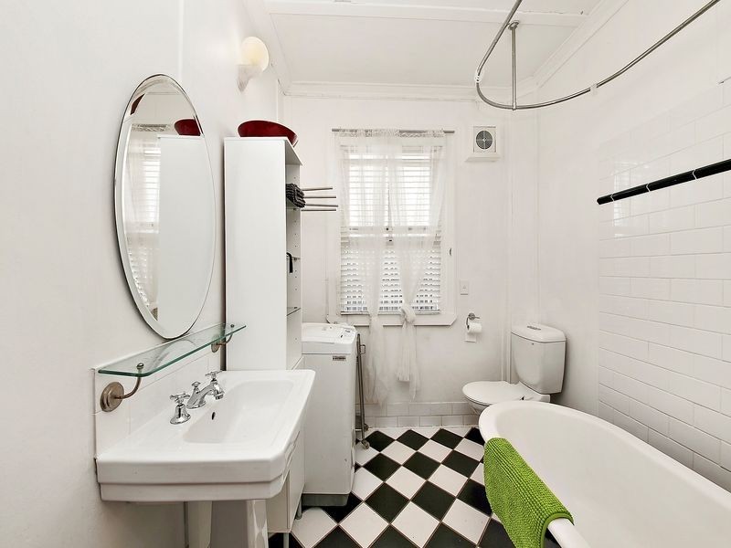 2/147 Merthyr Road, New Farm QLD 4005