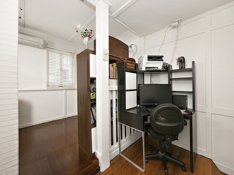 2/147 Merthyr Road, New Farm QLD 4005