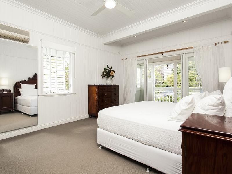 25 Hazlewood Street, New Farm QLD 4005