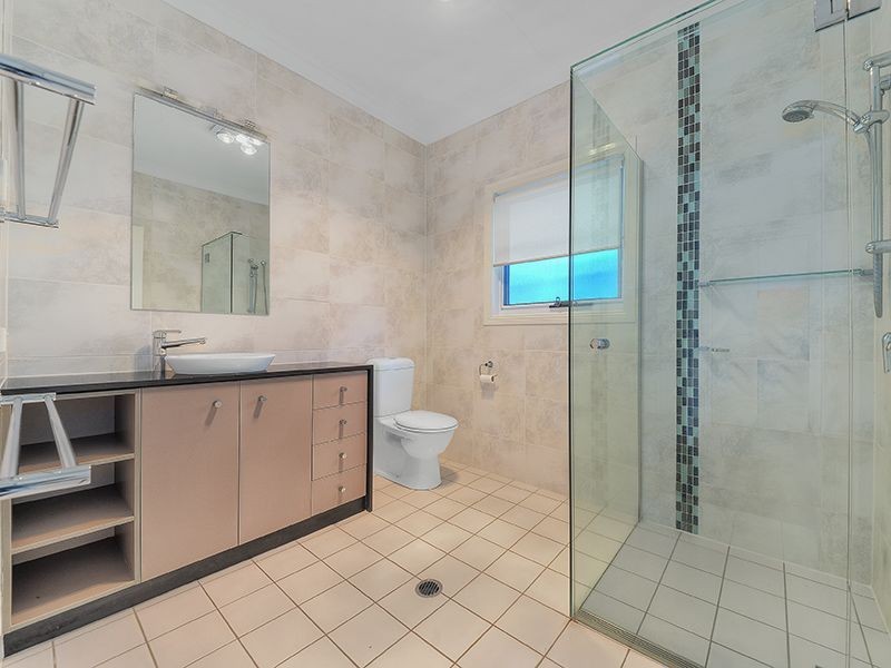 43 York Parade, Spring Hill QLD 4000