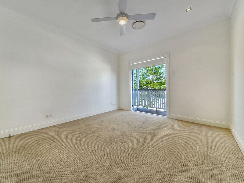 43 York Parade, Spring Hill QLD 4000