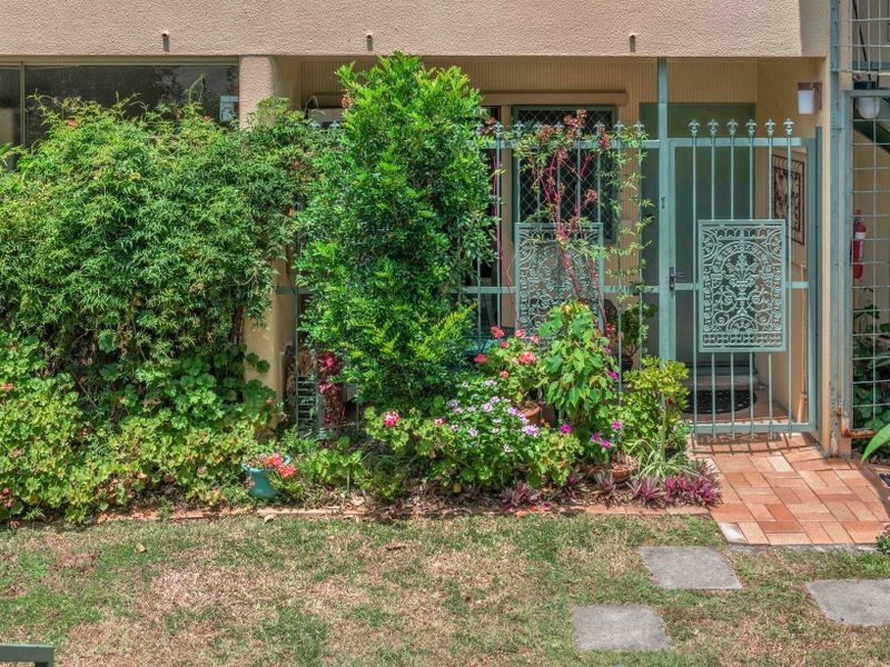 1/8 Comus Avenue, Ascot QLD 4007