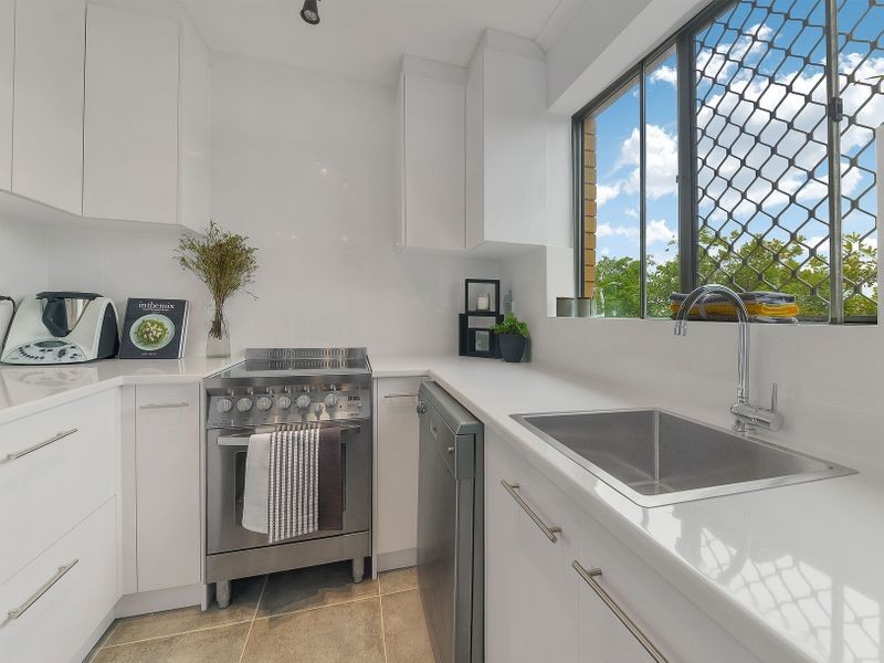 3/42 Pembroke Road, Coorparoo QLD 4151