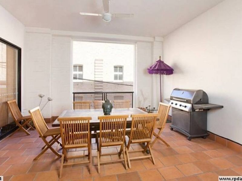 29/54 Vernon Terrace, Teneriffe QLD 4005