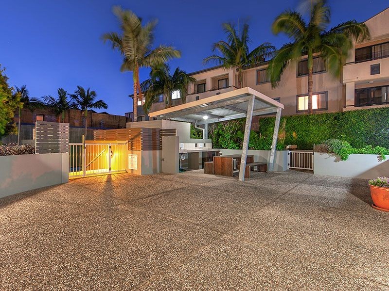 304/42 Newstead Terrace, Newstead QLD 4006