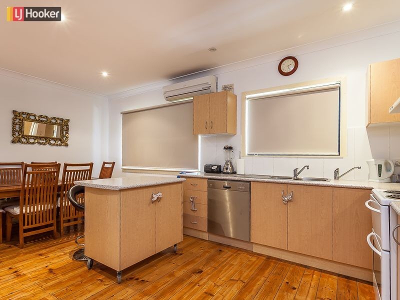 61 Canterbury Street, Mount Gravatt East QLD 4122