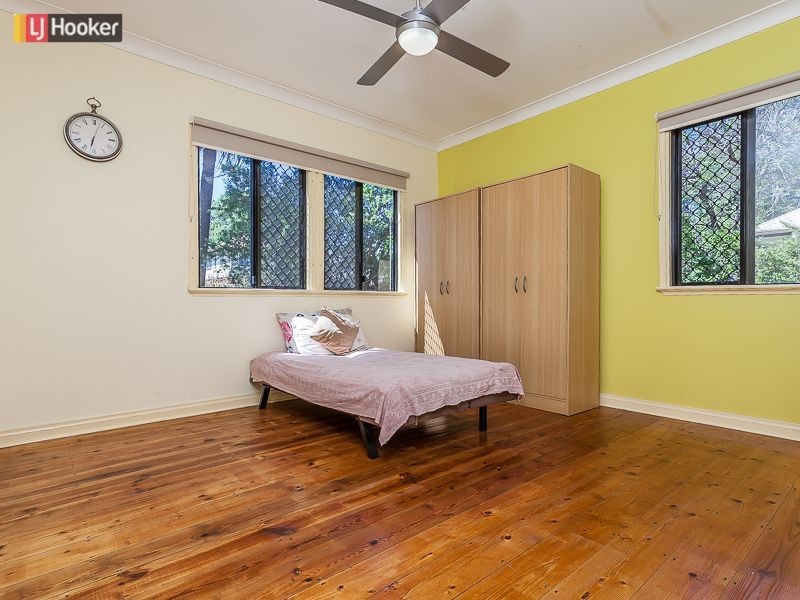 61 Canterbury Street, Mount Gravatt East QLD 4122