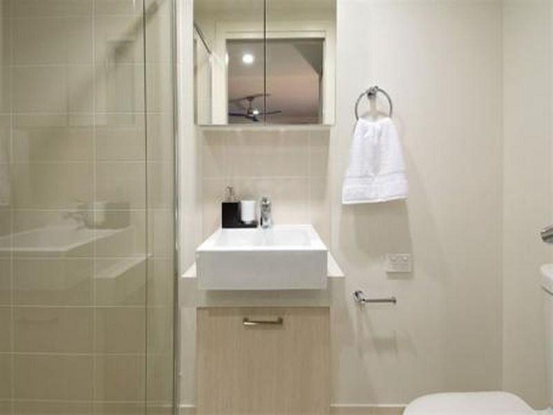 10/221 Sir Fred Schonell Drive, St Lucia QLD 4067