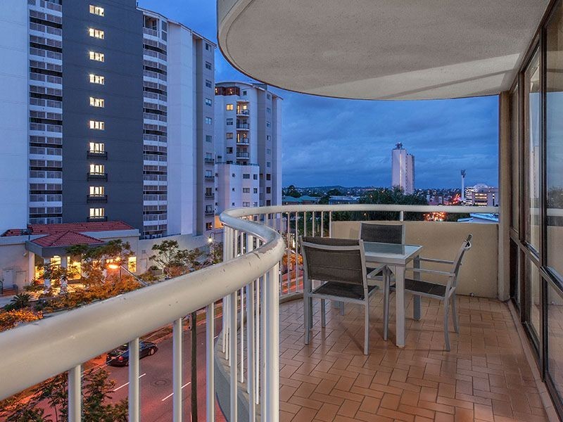 304/311 Vulture Street, South Brisbane QLD 4101