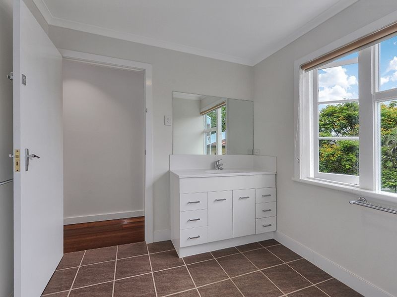 42 Cadell Street, Auchenflower QLD 4066