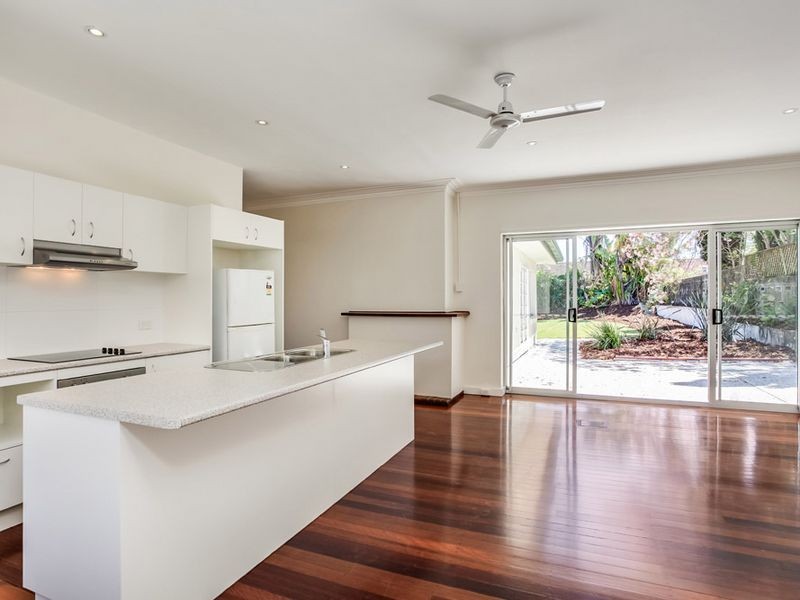 42 Cadell Street, Auchenflower QLD 4066