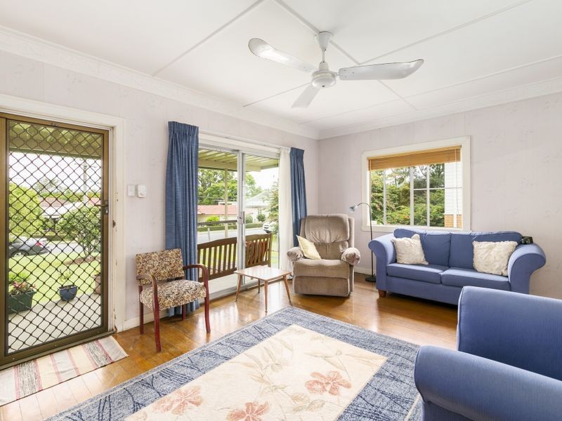 18 Ormuz Road, Yeronga QLD 4104