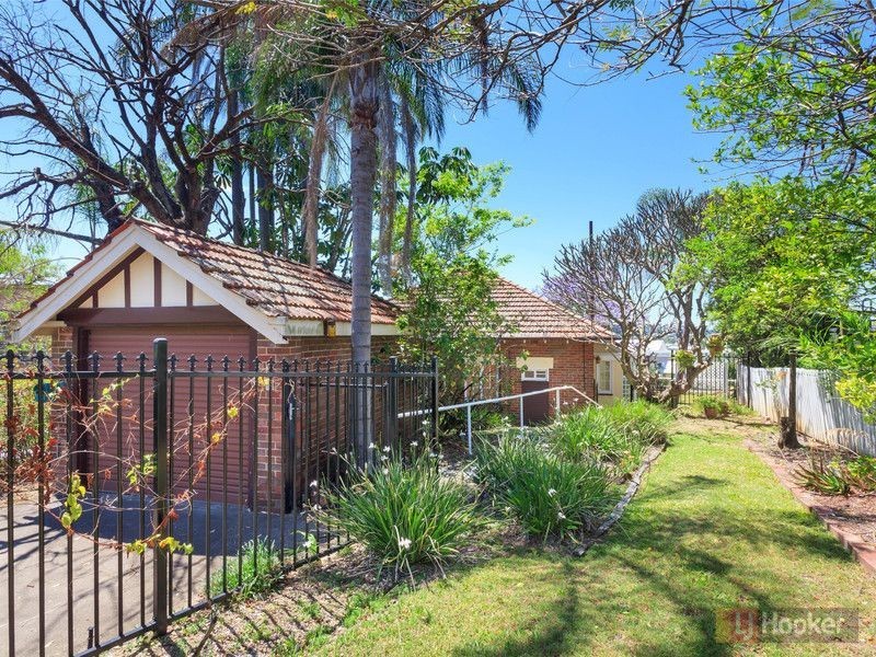 25 Walker Avenue, Teneriffe QLD 4005