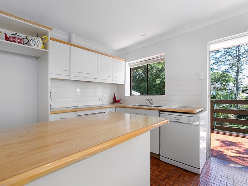 3 Orama Road, Yeronga QLD 4104