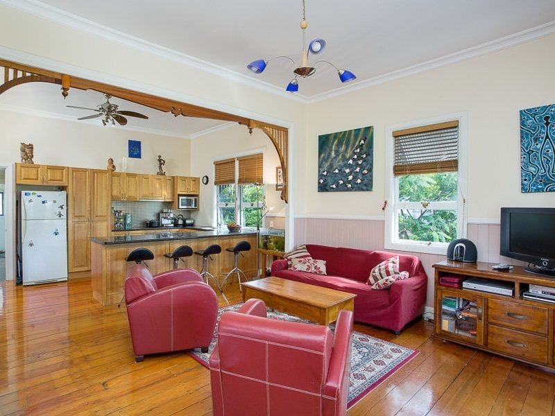 3 Kingsley Parade, Yeronga QLD 4104