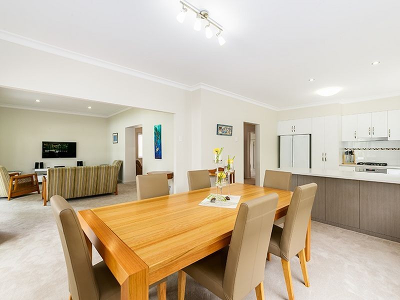 81 Brisbane Corso, Fairfield QLD 4103