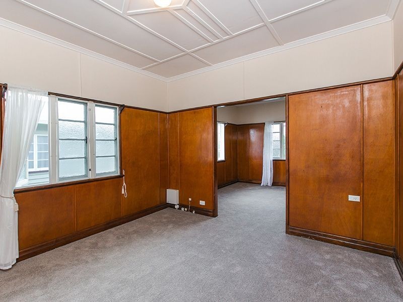 16 Woodlea Street, Moorooka QLD 4105