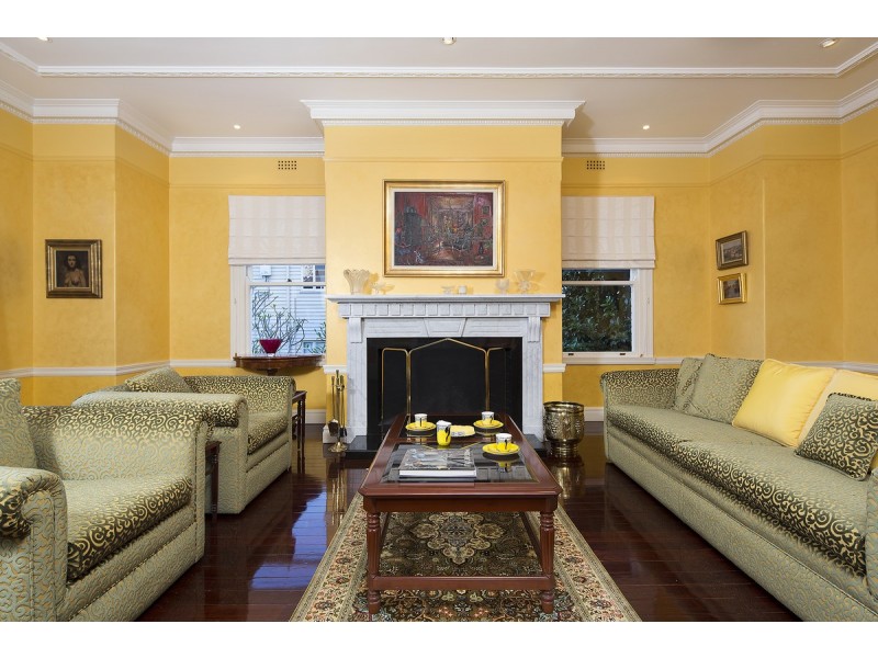 84 Markwell Street, Hamilton QLD 4007