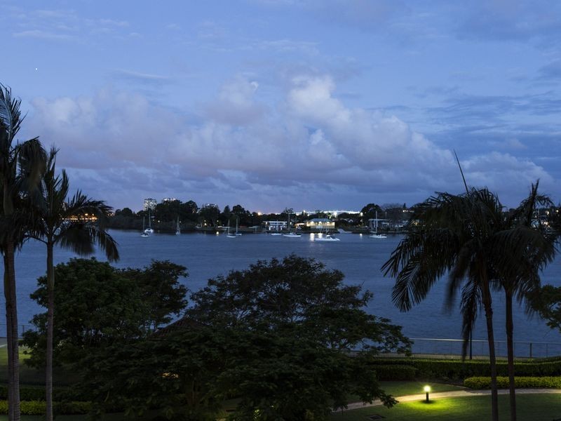 304/53a Newstead Terrace, Newstead QLD 4006