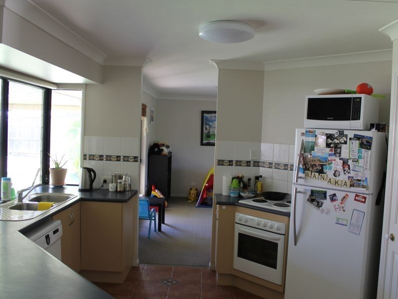 13 Montclare Court, Cashmere QLD 4500