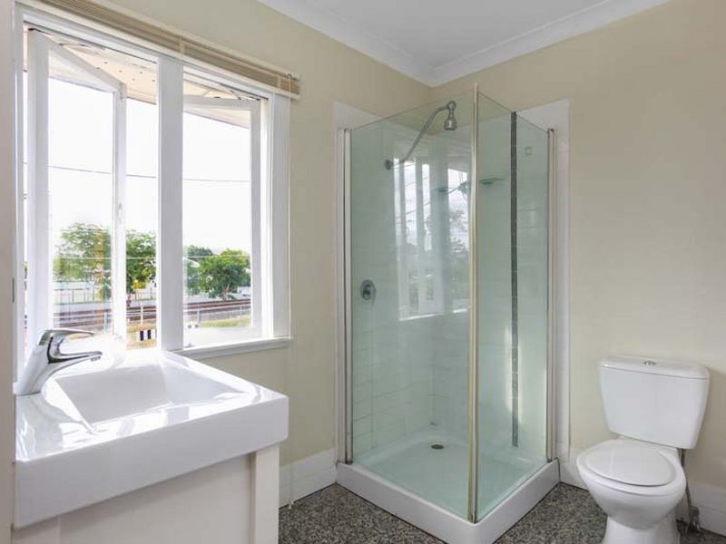 3 Rowland Street, Coorparoo QLD 4151