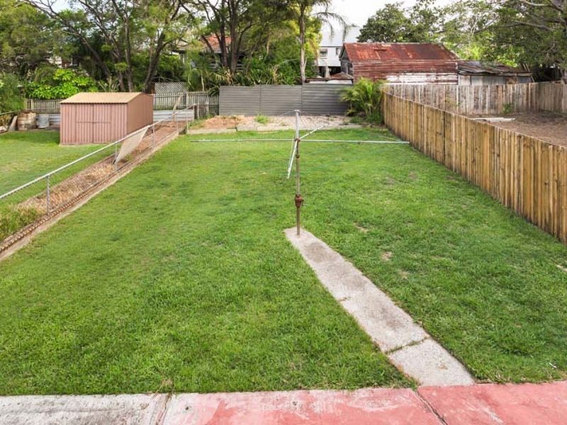 3 Rowland Street, Coorparoo QLD 4151