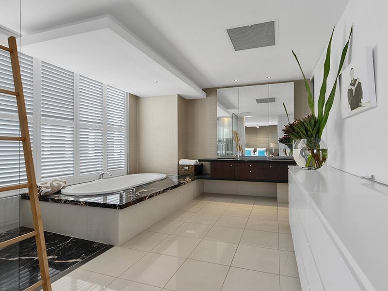 15 Proe Street, Newstead QLD 4006