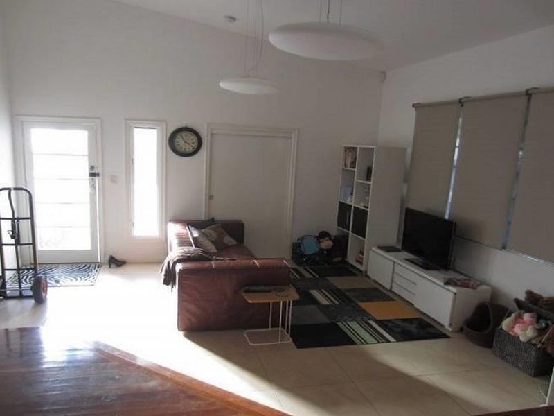 18 Luxworth Street, Moorooka QLD 4105