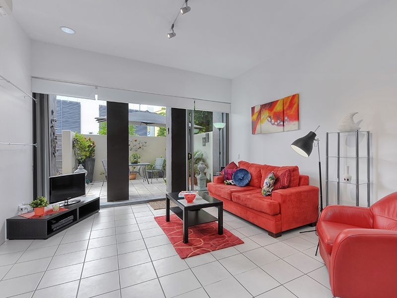G08/38 Skyring Terrace, Teneriffe QLD 4005