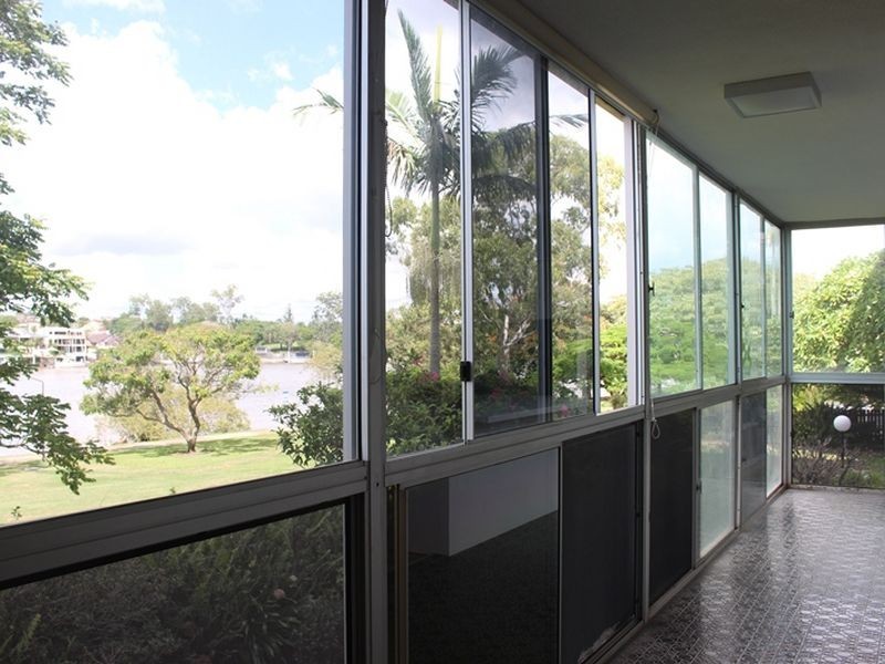 2/102 Oxlade Drive, New Farm QLD 4005