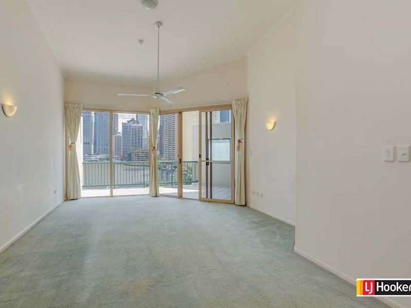 32/7 Boundary Street, Brisbane QLD 4000