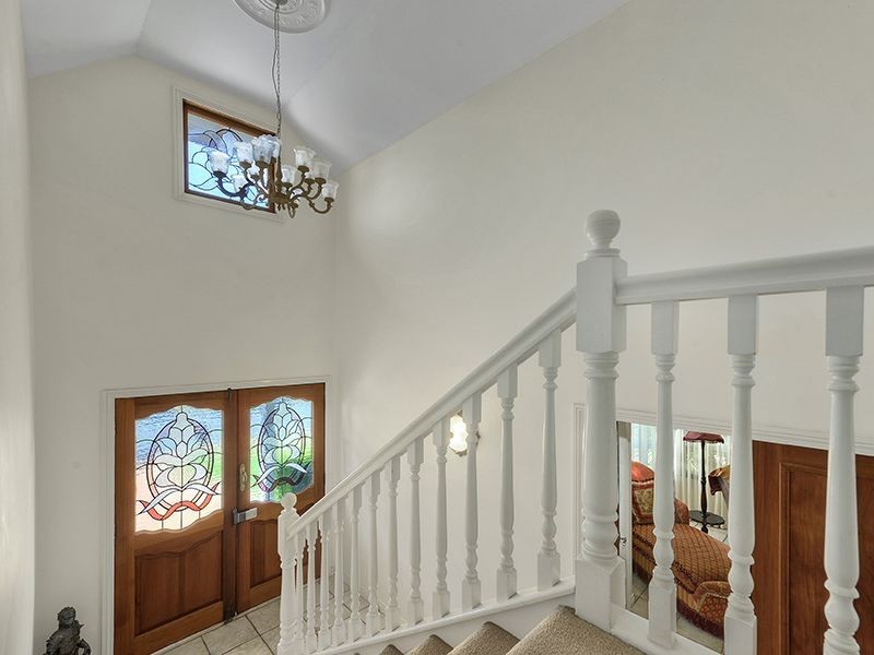 6 Castle Hill Drive, Murrumba Downs QLD 4503