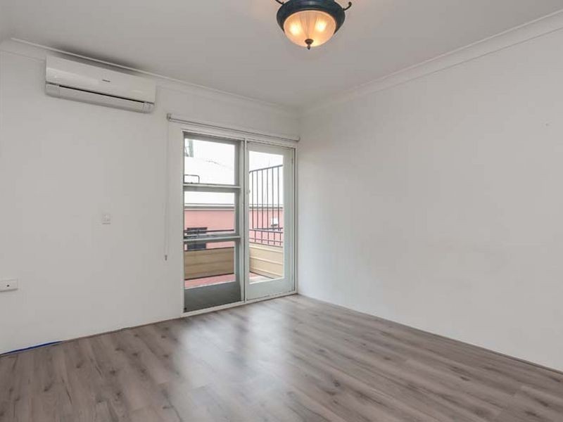 8/136 Kingsford Smith Drive, Hamilton QLD 4007