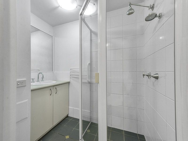 24/32 Newstead Tce, Newstead QLD 4006