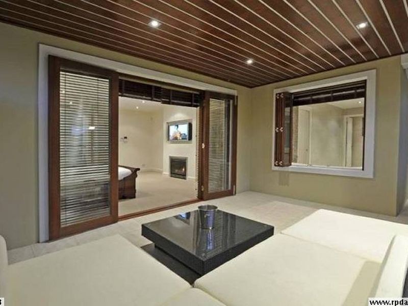 8 Beaufort Lane, Clayfield QLD 4011