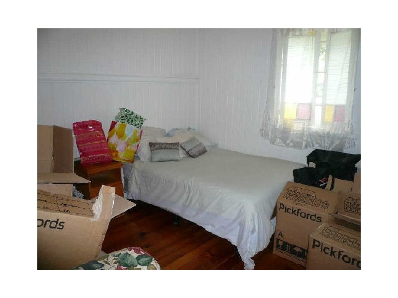 26 Fewings Street, Toowong QLD 4066