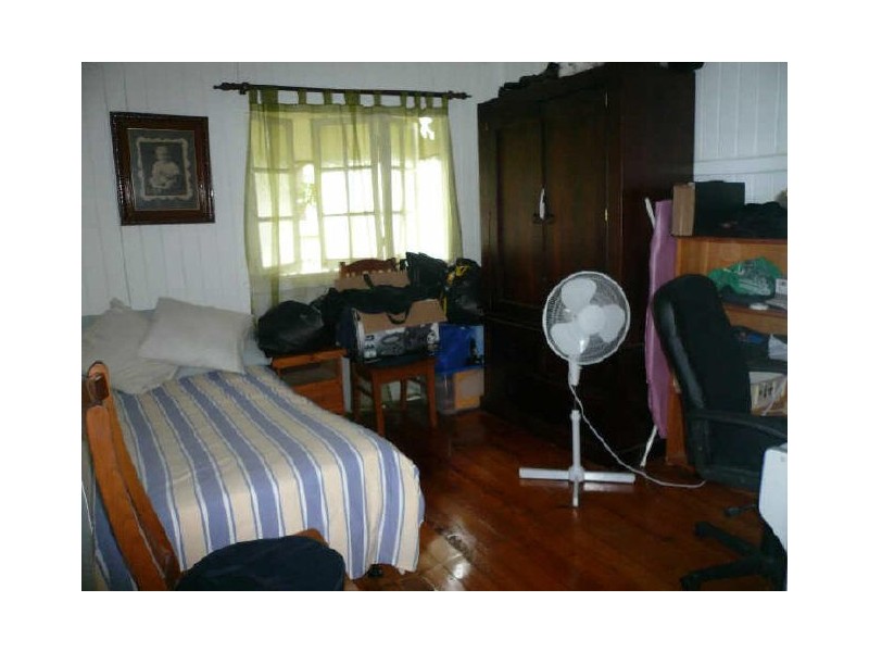 26 Fewings Street, Toowong QLD 4066