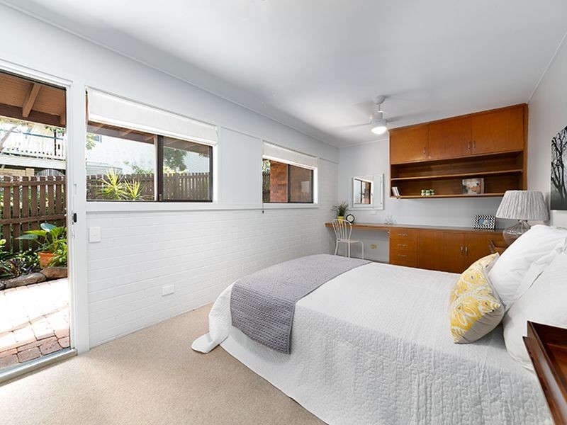 45 Oriel Road, Yeronga QLD 4104