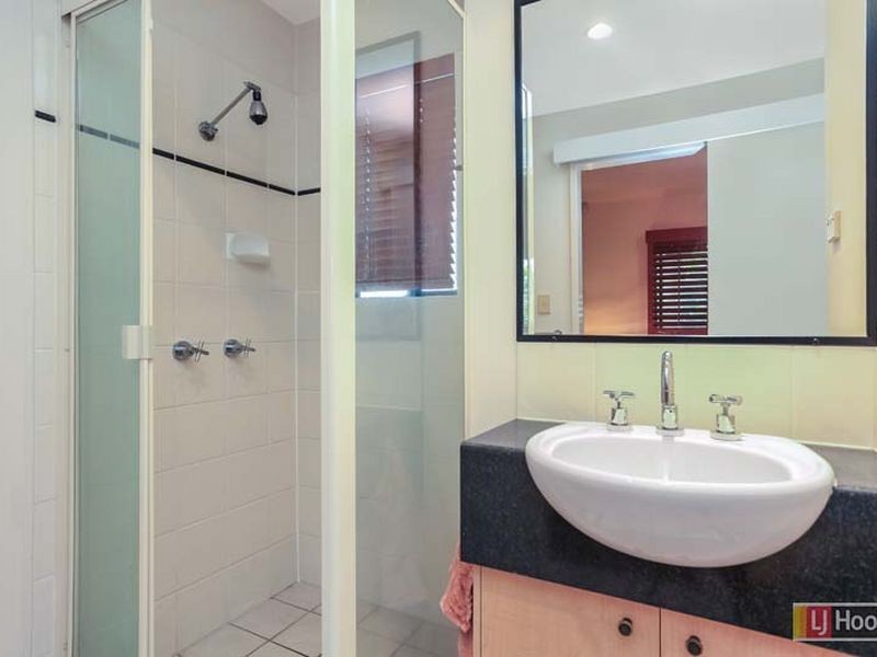 33/19 Dixon Street, New Farm QLD 4005