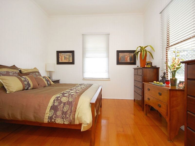 37 Mclennan Street, Albion QLD 4010